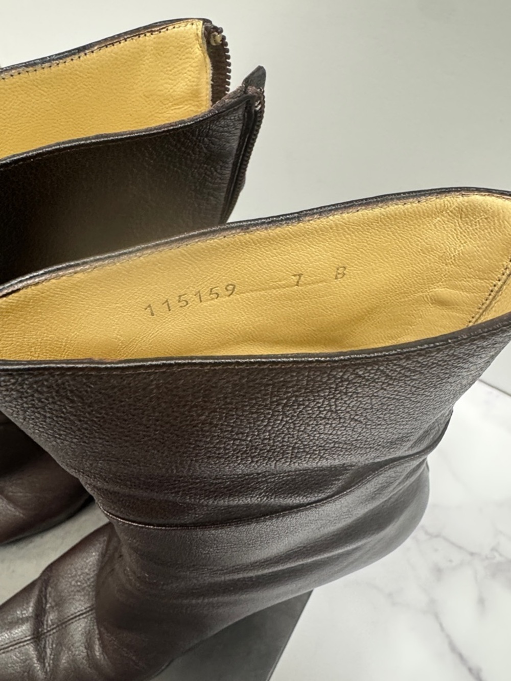 Gucci Brown Pointed-Toe Mid-Calf Leather Boots - Picture 3 of 5